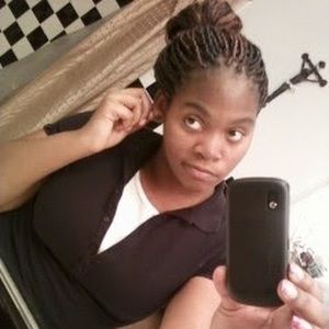 Meet your Posher, Jewel